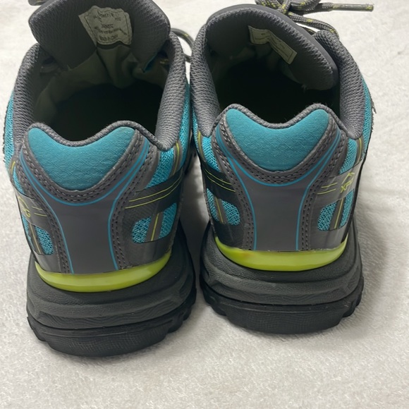 Cabelas XPG Goretex Blue Gray Outdoor Hiking Shoes Vibram Soles Womens size 7 - Picture 4 of 12
